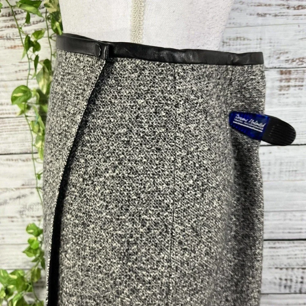 Worth Skirt size 4 Black Gray Wool Tweed Wrap Knee Faux Leather Career Modest